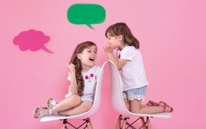 چطور هوش کلامی (زبانی) فرزند خود را تقویت کنیم؟